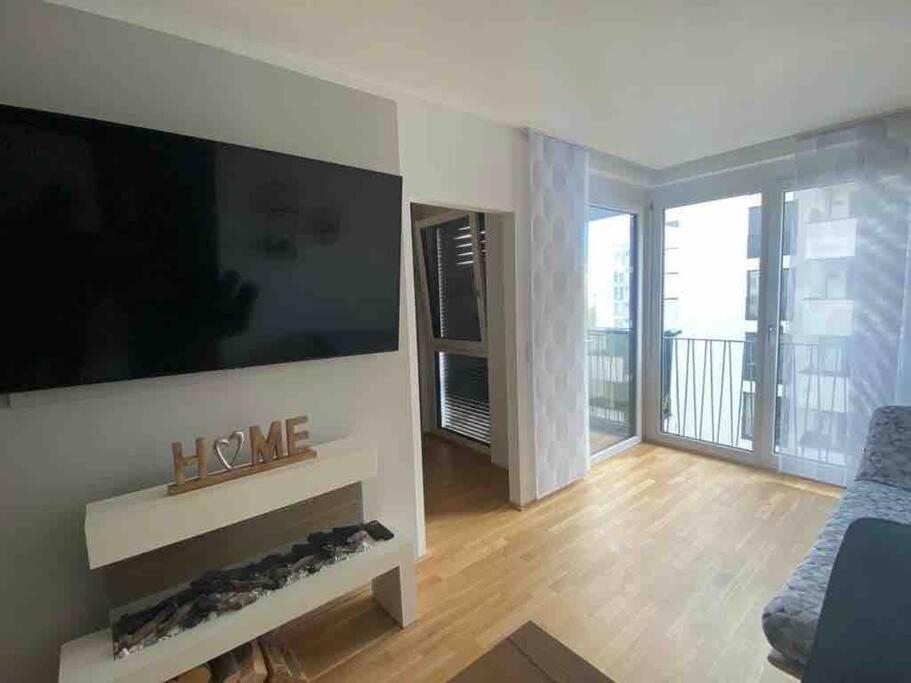 Moderne Wohnung In Der Toplage Inkl. Garage Відень Екстер'єр фото
