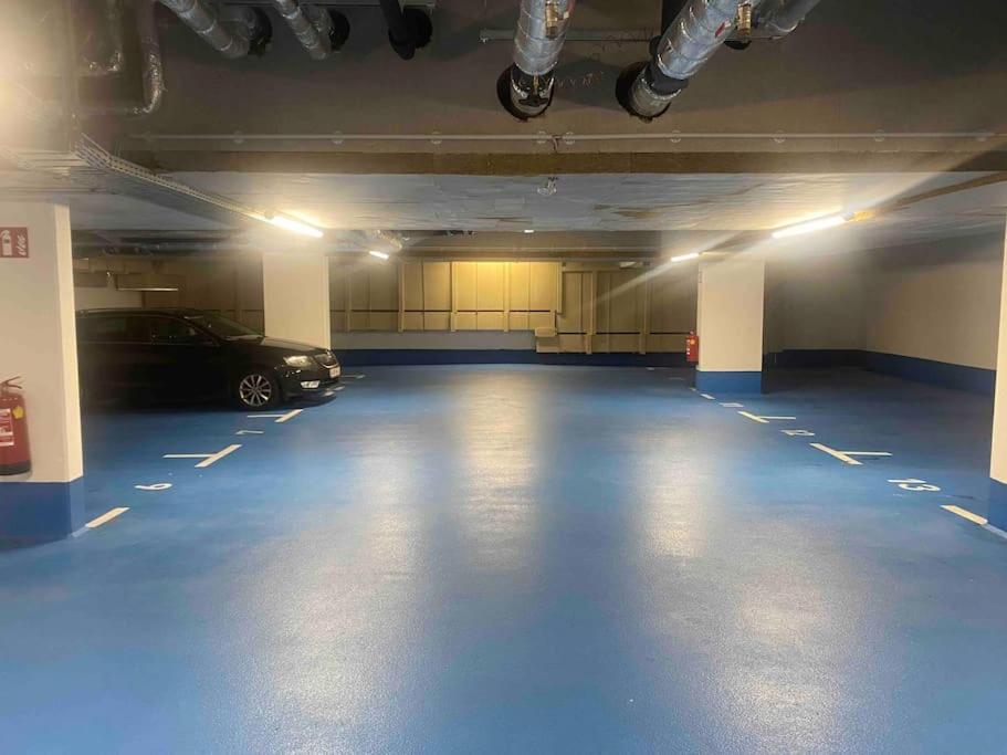 Moderne Wohnung In Der Toplage Inkl. Garage Відень Екстер'єр фото