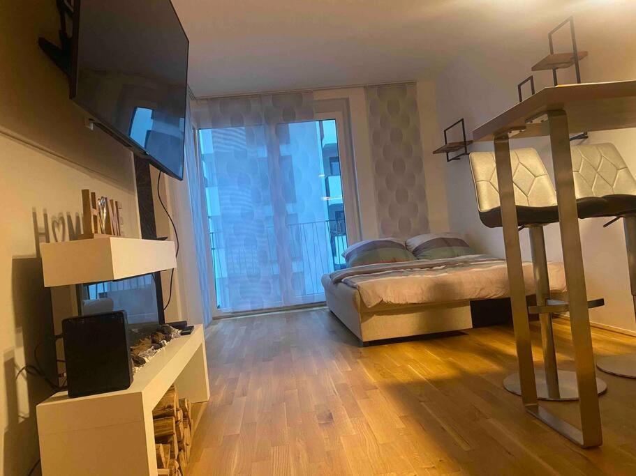 Moderne Wohnung In Der Toplage Inkl. Garage Відень Екстер'єр фото